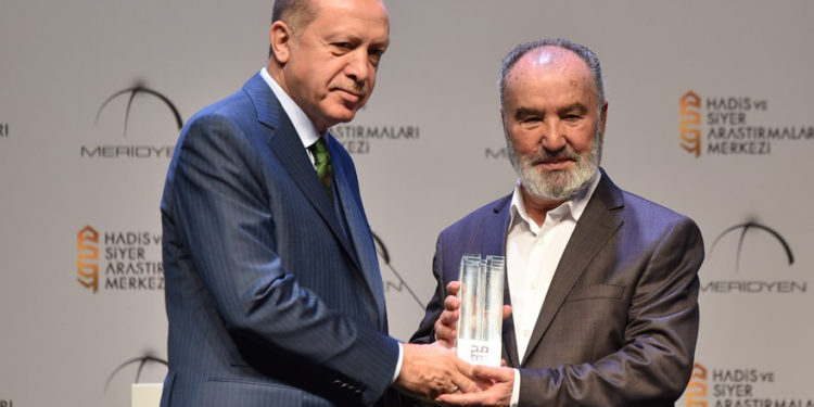 Hayrettin Karaman: Eskiden yolsuzlukları dile getirenlerin dilleri kesiliyordu