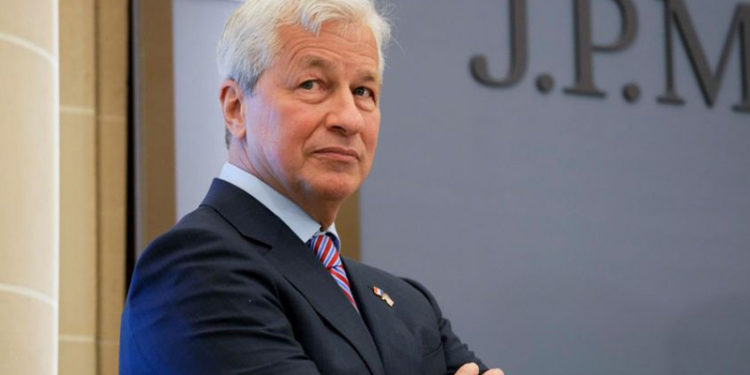 JP Morgan CEO'su Dimon'dan Fed için 'sert aksiyon' uyarısı