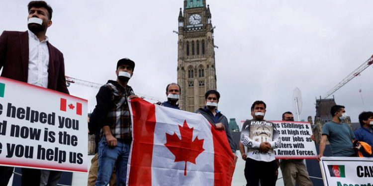 Kanada kabul edeceği Afgan mülteci sayısını iki katına çıkardı