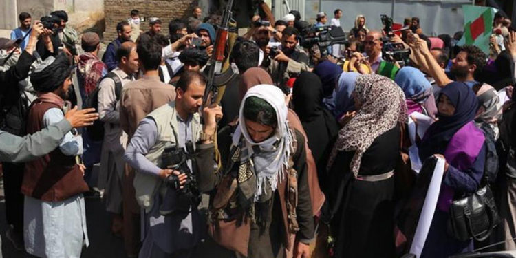 Kandahar’da Taliban protestosu