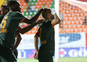 Kasımpaşa'yı yenen Alanyaspor'dan üst üste üçüncü galibiyet