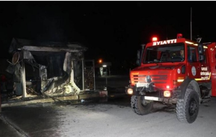 Kayseri’de işten çıkarılan kepçe operatörü iş makinesini yaktı