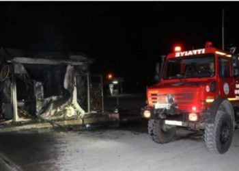 Kayseri’de işten çıkarılan kepçe operatörü iş makinesini yaktı