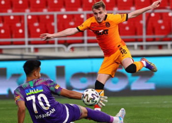 Kerem Aktürkoğlu'na Bundesliga'dan 3 görücü geliyor