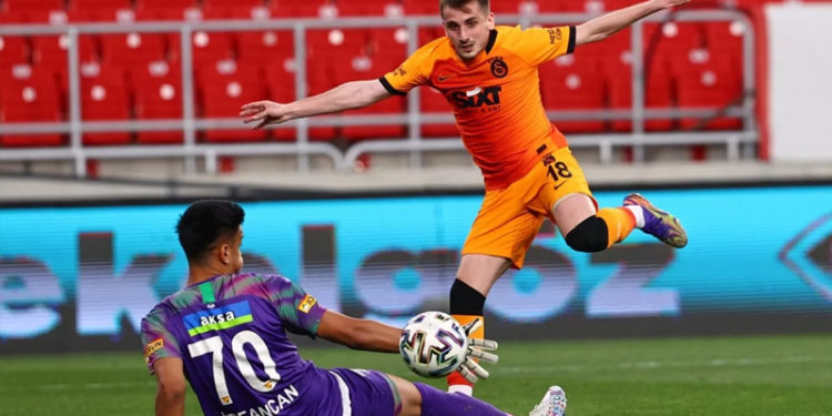 Kerem Aktürkoğlu'na Bundesliga'dan 3 görücü geliyor