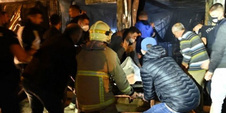 Kuzey Makedonya'da Covid hastanesinde çıkan yangında en az 10 kişi hayatını kaybetti