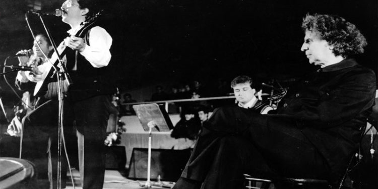 Livaneli: En büyük dostlarımdan birini Mikis Theodorakis'i kaybettim