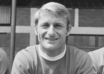 Liverpool efsanesi eski İngiliz milli futbolcu Roger Hunt, hayatını kaybetti