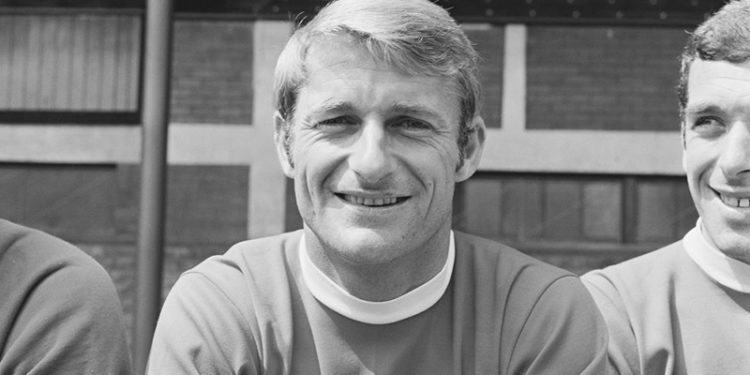 Liverpool efsanesi eski İngiliz milli futbolcu Roger Hunt, hayatını kaybetti
