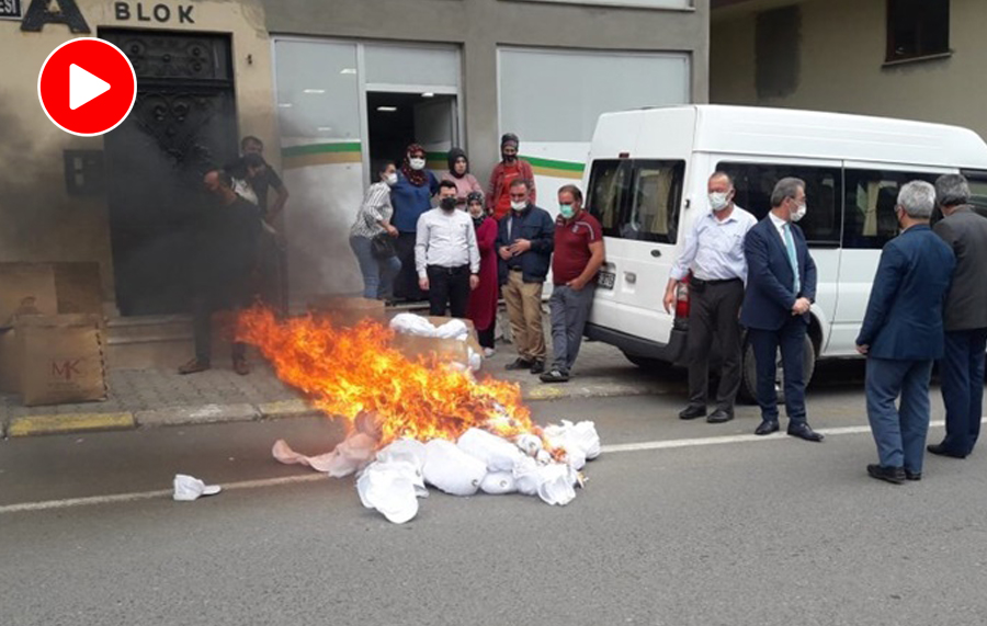 MHP’li belediye başkanı hüküm verip cezayı kesti; şapkalar yakıldı!