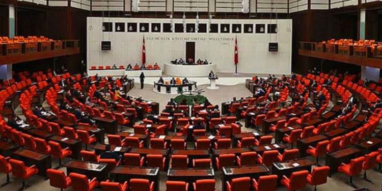 Meclis’e bir yılda 349 fezleke gitmiş