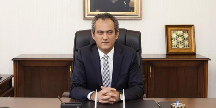 Milli Eğitim Bakanı Özer: Okulların açık kalması milli güvenlik meselesidir