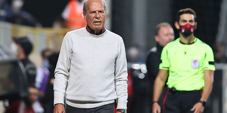 Mustafa Denizli: Sergen'in başına gelenler kimsenin başına gelmesin