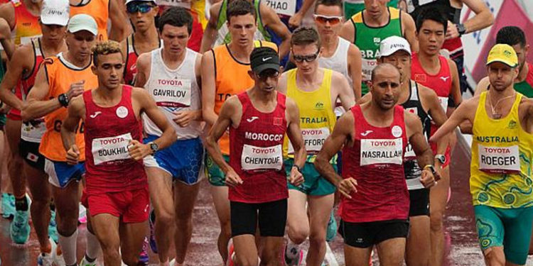 Olimpiyatlara ev sahipliği yapan Tokyo, Covid-19 nedeniyle yıllık maratonu erteledi