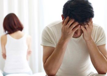 Orta yaştaki erkekleri bekleyen 5 ürolojik tehlike: Peniste eğrilik gelişebilir