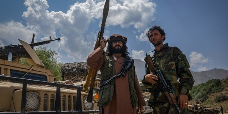 Pençsir'deki Ulusal Direniş Güçleri: Çıkan çatışmada en az 7 Taliban üyesi öldürüldü