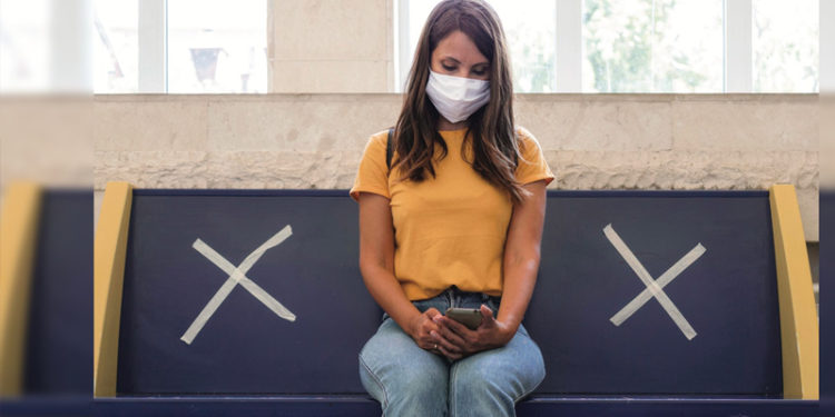 Prof. Dr. Alpay Azap: Aşıdan kaçan bir varyantın ortaya çıkmaması halinde, 6-9 ay içerisinde pandemik dönemin sona ereceğini düşünüyorum