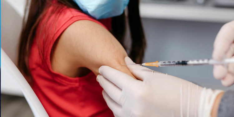 Prof. Dr. Kurugöl'den 12 yaş üzeri çocuklar için velilere aşı çağrısı