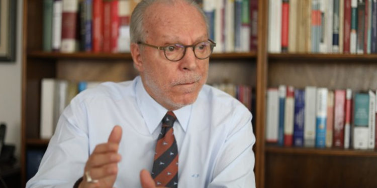 Prof. Dr. Metin Günday'dan Ankara'daki 'aşı karşıtı' mitinge tepki: Konu insan hakları olduğunda yasak, aşı karşıtı miting olunca serbest