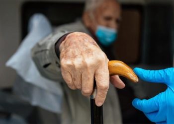 Prof. Dr. İkizceli: Yaşlıları Covid'den koruduk ama kırıktan koruyamadık