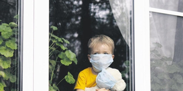 Prof. Mehmet Ceyhan: Ailelerin, burnu akan bir çocuk için 'Koronavirüs olabilir' diye düşünmesi lazım