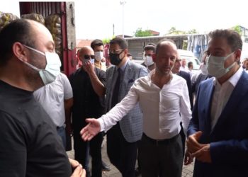 Samsun’da esnaflar Babacan’a dert yandı: ‘Bizi de terörist yaptılar’