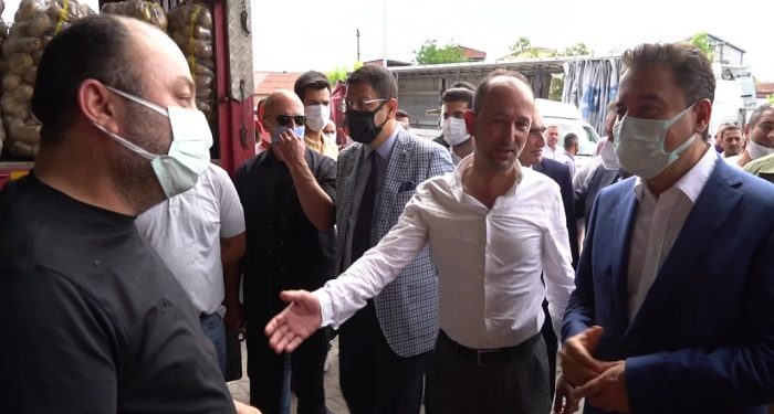 Samsun’da esnaflar Babacan’a dert yandı: ‘Bizi de terörist yaptılar’