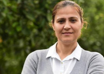 Süreyya Ayhan, beden eğitimi öğretmeni olarak atandı