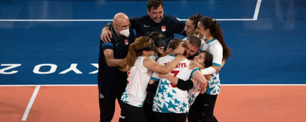 Türkiye Kadın Golbol Milli Takımı, Japonya'yı 8-5 yenerek finale yükseldi