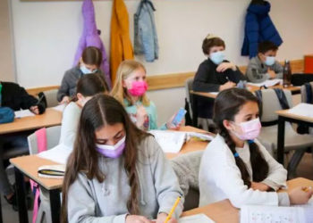 TTB İkinci Başkanı Ökten okullar için uyardı: Kalabalık mevcutlar azaltılmadı, tedbir alınmalı