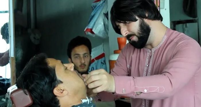 Taliban sakal tıraşını yasakladı