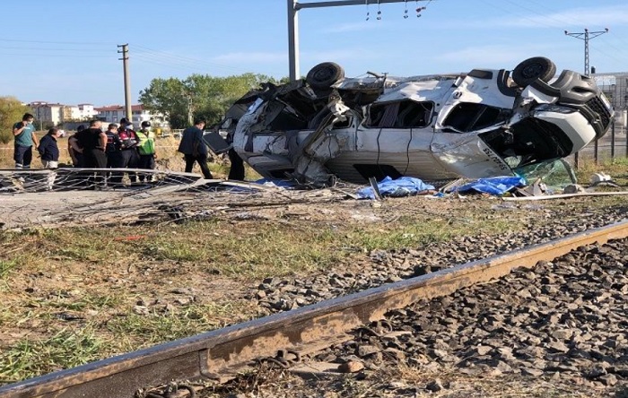 Tekirdağ’da tren kazası: 6 ölü, 6 yaralı