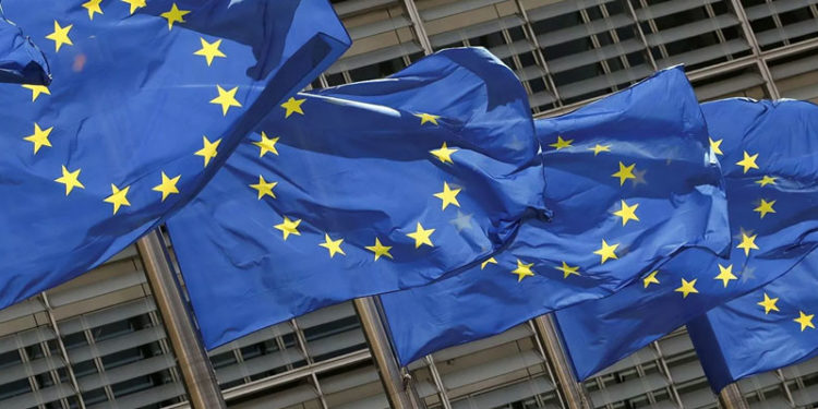 Türkiye'den AB'ye giden çocuk giysileri uyarı aldı: 'Boğulma riski taşıyor'