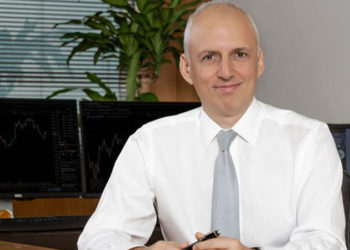 Yapı Kredi CEO'su Erün: Sürdürülebilirlik alanında atılan adımları yakından takip ediyoruz