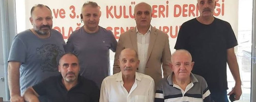 Yeni kurulan kadın futbolu derneğinde yöneticilerin hepsi erkek