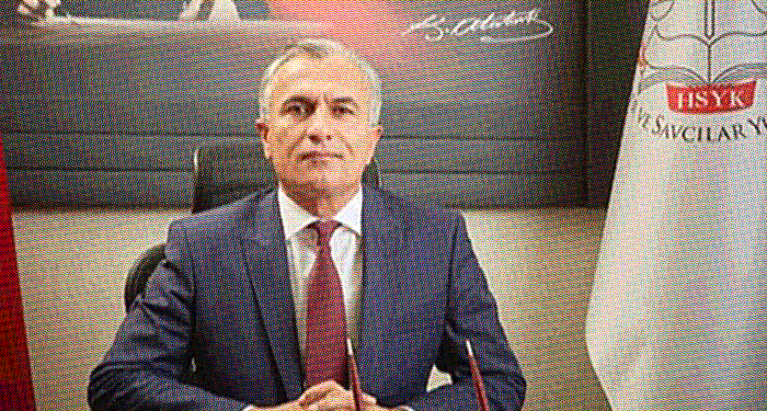 İktidarın Twitter’daki Yargıtay şövalyesi