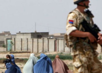 İngiltere Savunma Bakanlığı, 250'den fazla Afgan tercümanın bilgilerini yanlışlıkla bir e-posta ile paylaştı