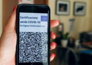 İtalya'da 23 milyon çalışan için Covid belgesi zorunluluğu