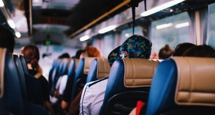 İzmir’de 18 yaşından küçüklere bilet satışı yasaklandı