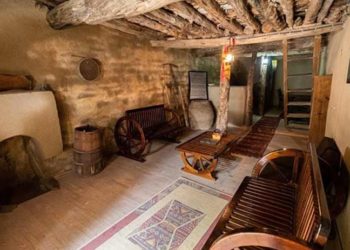 Şair Hasan Hüseyin Korkmazgil’in doğduğu ev ‘Şairler Evi’ oldu