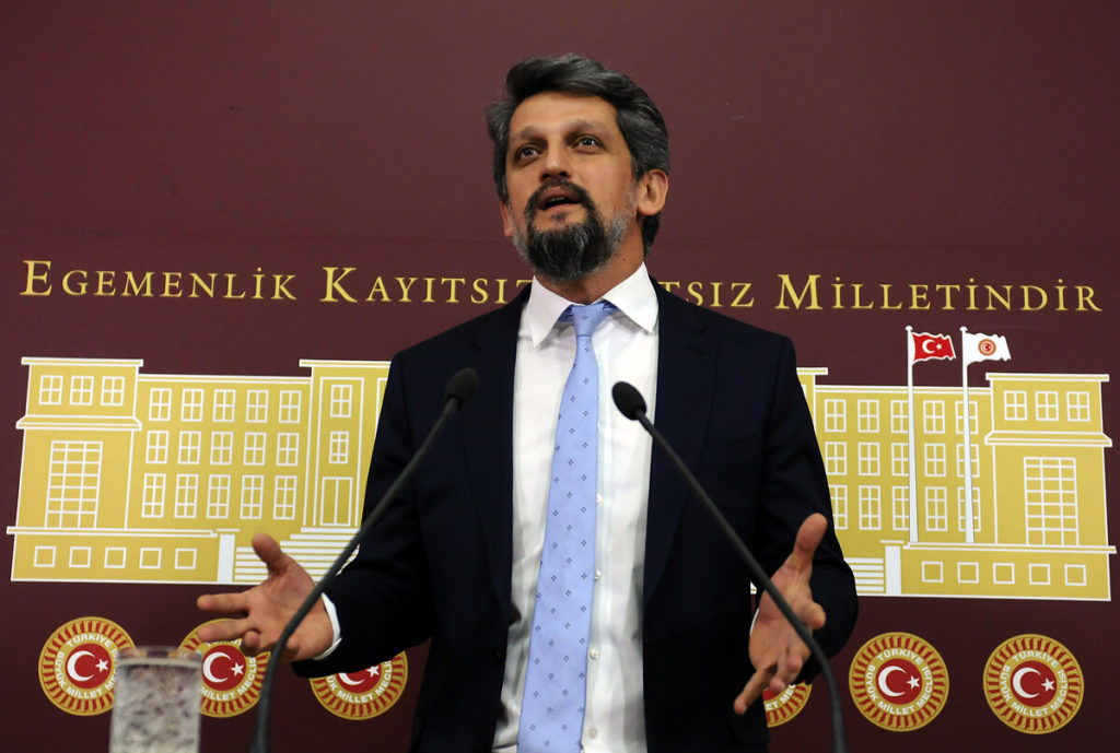 ‘Türkiye’yi, kara para aklayan-terörü finanse edenler ligine nasıl düşürdünüz?’