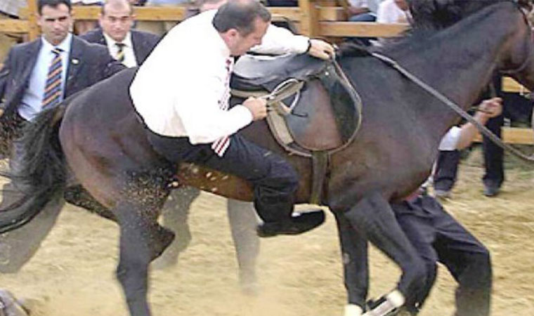 “Türk ekonomisi sarhoş bir kovboyun sürdüğü temkinli yaşlı bir at gibi”