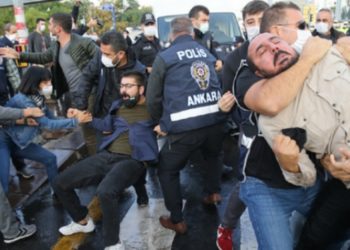10 Ekim anmasına polis engeli: &Ccedil;ok sayıda g&ouml;zaltı