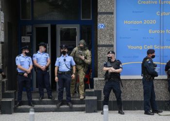 Kosova’da eski Sırp polise savaş suçundan 20 yıl hapis cezası verildi