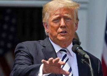 Facebook ve Twitter’ın yasakladığı Trump, teknoloji devlerine rakip ‘TRUTH Social’ı kurdu