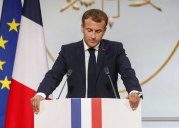 Macron, Cezayir savaşında Fransa adına çarpışan Harkilerden özür diledi