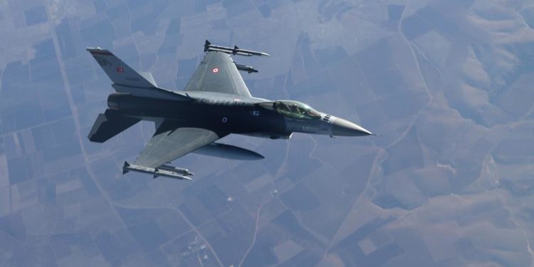 Türkiye, 40 adet F-16 savaş uçağı alımı için ABD’ye başvurdu