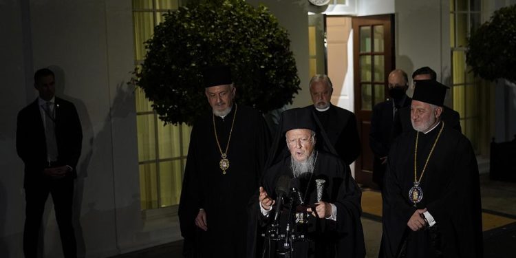 ABD Başkanı Biden, Fener Rum Patriği Bartholomeos ile Beyaz Saray’da görüştü