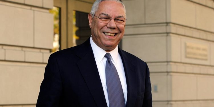 ABD’nin ilk siyahi Dışişleri Bakanı Colin Powell hayatını kaybetti