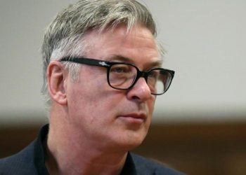 Fim setinde görüntü yönetmenini ‘öldüren’ Alec Baldwin: Trilyonda bir ihtimal vardı